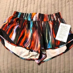 Lululemon Hotty hot shorts